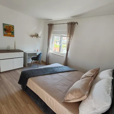 Apartment Sunny