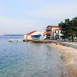 Sunny شقة كالي